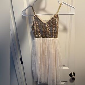 NWT Bailey’s Blossoms sequins and tulle dress size 5T